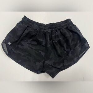 lululemon athletica Women's Black Camo Running Shorts
